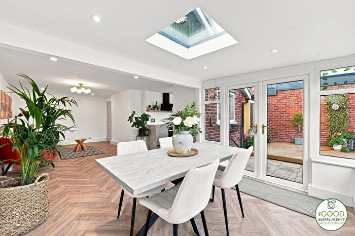 2 Bedroom Bungalow For Sale In Hallwood Road, Wilmslow, SK9