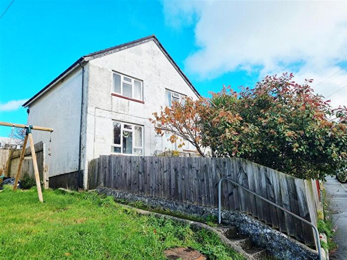 4 Bedroom End Of Terrace House For Sale In St. Leonards Road, Lanstephan, Launceston, PL15