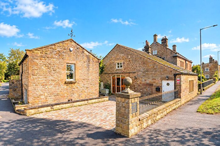 4 Bedroom Semi-Detached House For Sale In Ripon Road, Killinghall, HG3