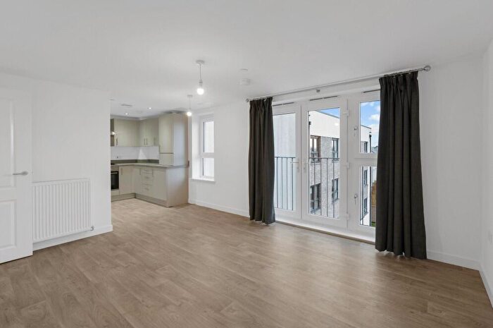 2 Bedroom Apartment To Rent In Watanabe Cruik, South Queensferry, Edinburgh, EH30