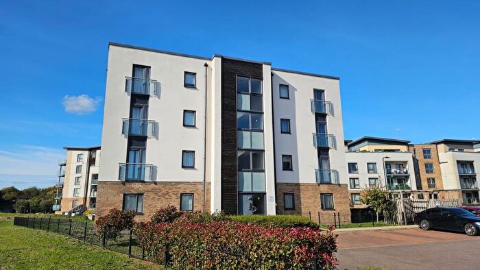 2 Bedroom Apartment For Sale In Hartley Avenue, Peterborough, PE1