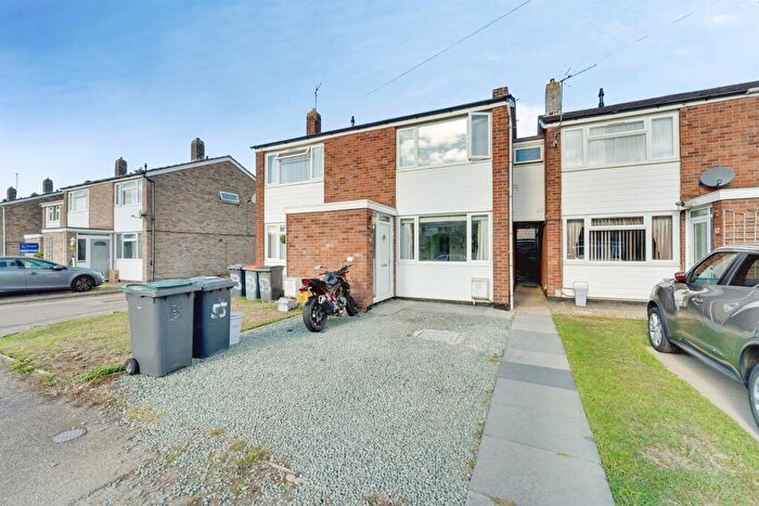 2 Bedroom Semi-Detached House For Sale In St. Marys Road, Wootton, Bedford, MK43