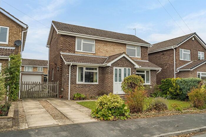 4 Bedroom Property For Sale In Keble Gardens, Bishopthorpe, York, YO23