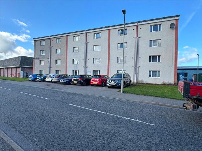 3 Bedroom Flat For Sale In Glendoe Terrace, Inverness, Highland, IV3