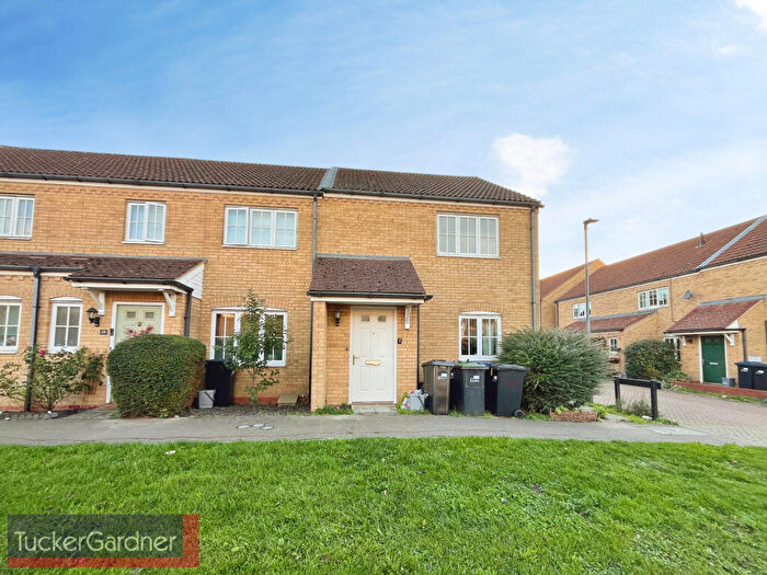 1 Bedroom Flat To Rent In Meadow Way, Ely, CB6