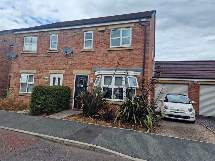 3 Bedroom Semi-Detached House For Sale In Sidings Place, Houghton Le Spring, DH4