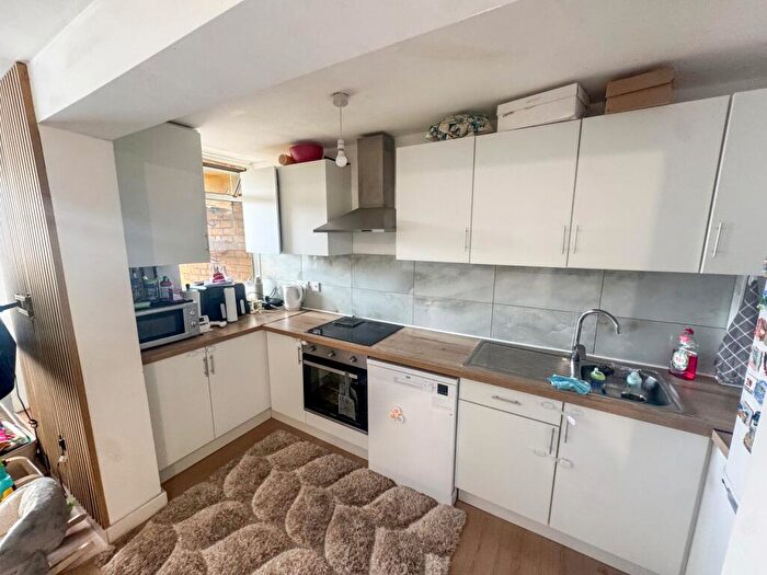 3 Bedroom Maisonette For Sale In Waterloo Walk, Washington, Tyne And Wear, NE37