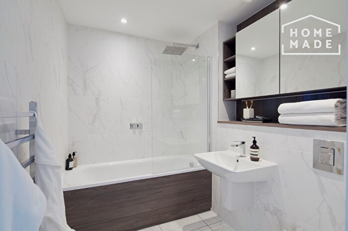 1 Bedroom Flat To Rent In The Residences, West Tower, Deansgate Square, M15