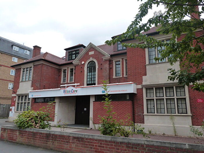 2 Bedroom Flat To Rent In St Georges House, Cheshunt, EN8