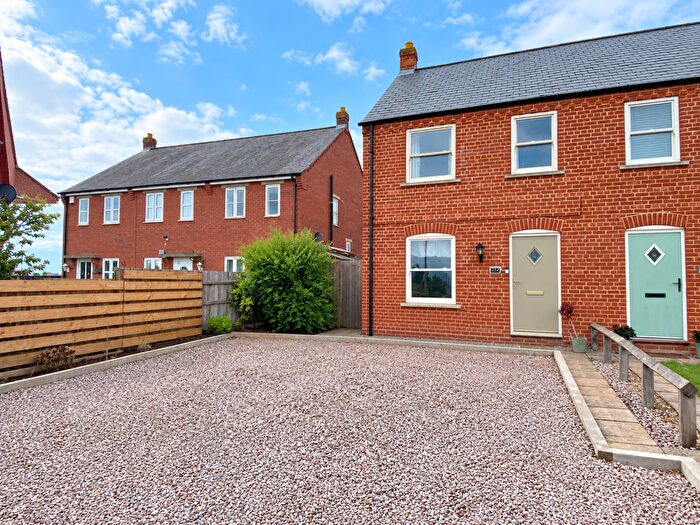 2 Bedroom Semi-Detached House For Sale In Fleet Road, Fleet Hargate, PE12