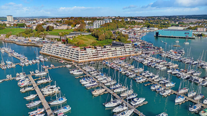 4 Bedroom Apartment For Sale In Ocean Court, Richmond Walk, Plymouth, PL1