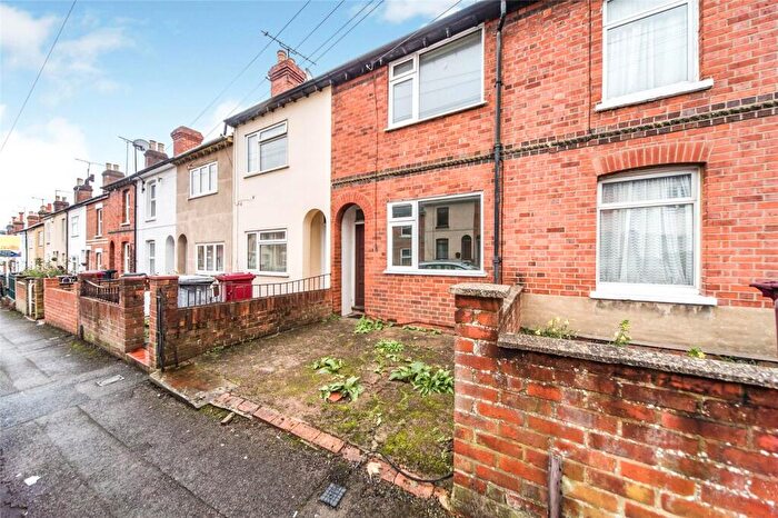 2 Bedroom Terraced House For Sale In Blenheim Gardens, Reading, RG1