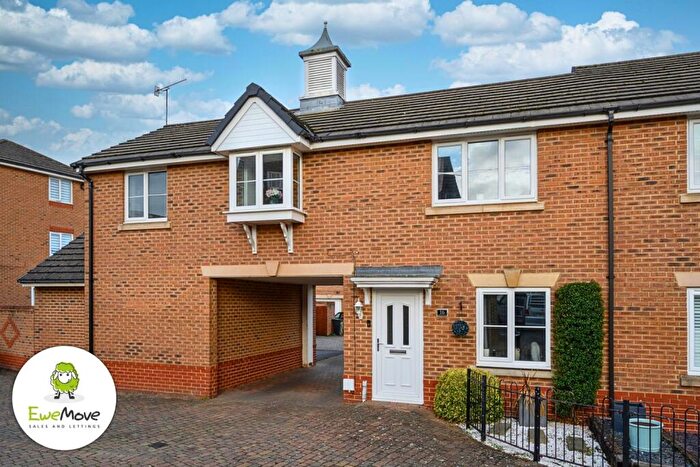 2 Bedroom Coach House For Sale In Figsbury Close, Swindon, | A Quirky Two-Bedroom Coach House!, SN25