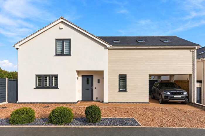 4 Bedroom Detached House For Sale In Field View, Littlebury, Nr Saffron Walden, Essex, CB11