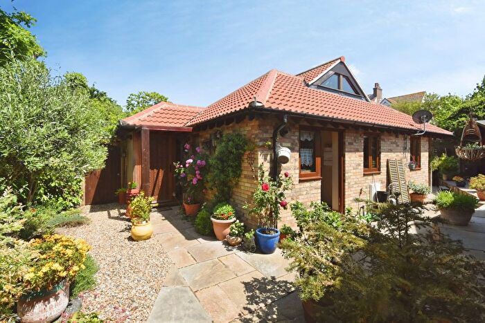3 Bedroom Detached Bungalow For Sale In Percy Avenue, Broadstairs, Kent, CT10