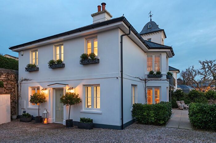 4 Bedroom Semi-Detached House For Sale In Hill House, Stoke Gabriel, Devon, TQ9