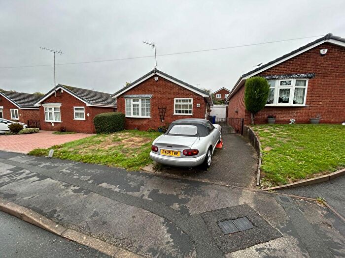 2 Bedroom Detached Bungalow For Sale In Kempton Road, Burton-On-Trent, DE15