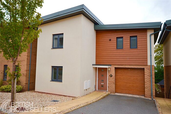 4 Bedroom Detached House For Sale In Amethyst Drive, Teignmouth, Devon, TQ14