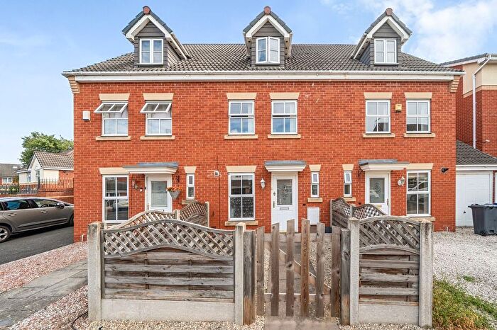 3 Bedroom Terraced House For Sale In Dorothy Adams Close, Cradley Heath, B64