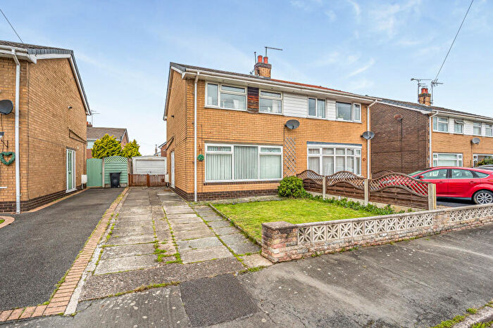 3 Bedroom Semi-Detached House For Sale In The Boulevard, Broughton, Chester, CH4