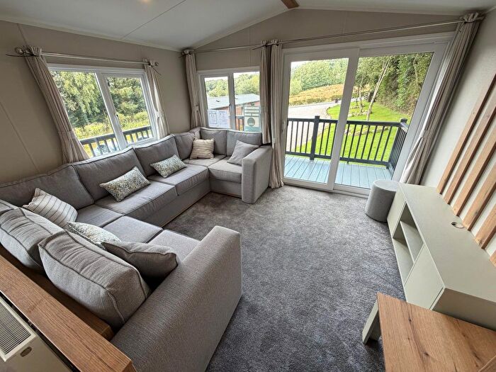 3 Bedroom Park Home For Sale In Capernwray, Carnforth, LA6