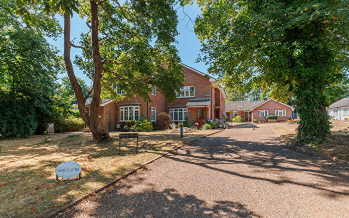 2 Bedroom Flat For Sale In Foreland Road, Bembridge, PO35