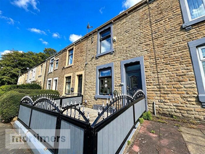 3 Bedroom Terraced House For Sale In Lonsdale Street, Accrington, Lancashire, BB5
