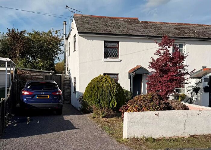 2 Bedroom End Of Terrace House For Sale In West End, Southampton, SO30