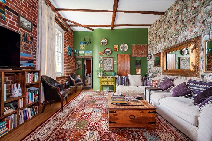 1 Bedroom Flat For Sale In Sudbury, Suffolk, CO10