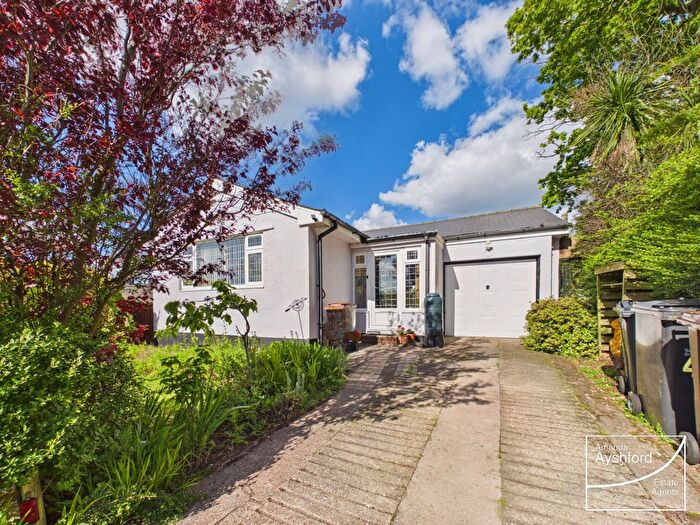 2 Bedroom Detached Bungalow For Sale In Marldon Cross Hill, Marldon, Paignton, TQ3