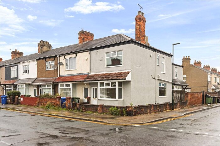 2 Bedroom End Of Terrace House To Rent In Brereton Avenue, Cleethorpes, DN35
