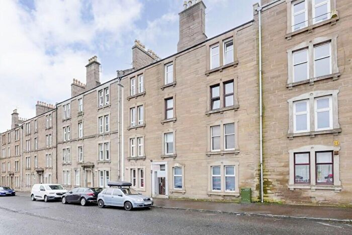 1 Bedroom Flat For Sale In , Blackness Road, Gff, Dundee, DD2