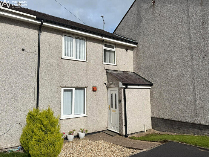 3 Bedroom Terraced House For Sale In Bryn Meurig, Llangefni, LL77
