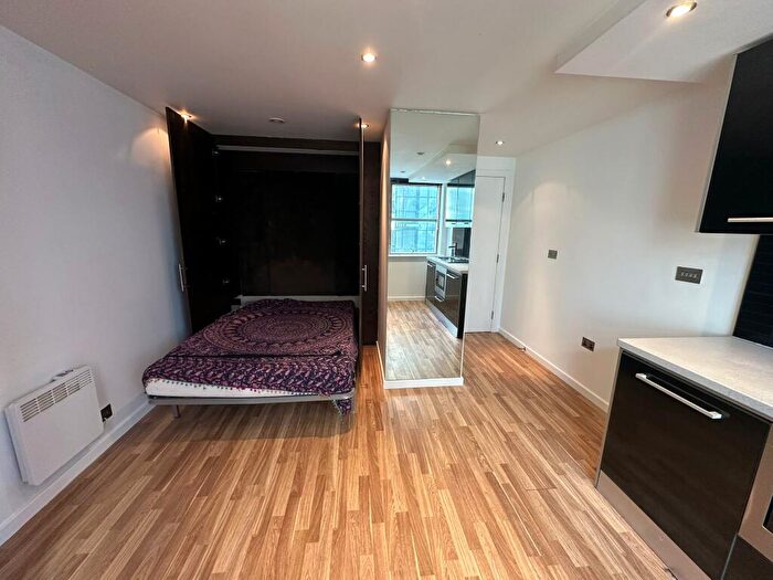 Apartment To Rent In West Point, Wellington Street, City Centre, LS1