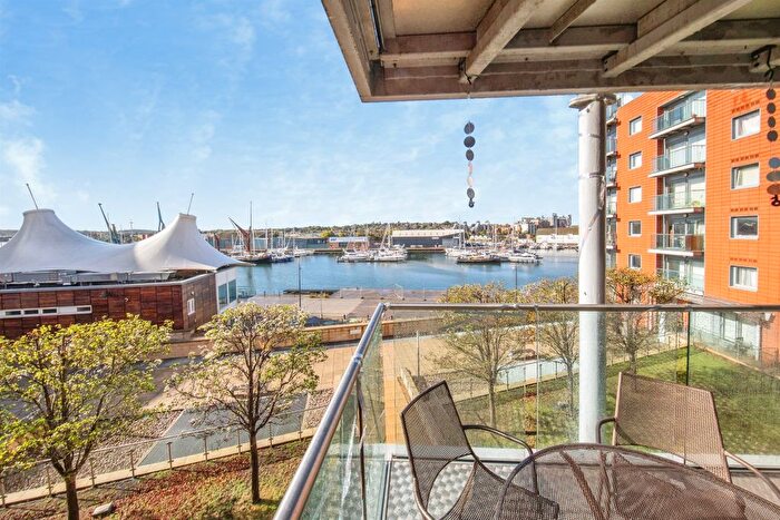 2 Bedroom Flat For Sale In Anchor Street, Ipswich, IP3