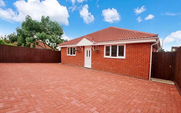 3 Bedroom Detached Bungalow For Sale In Hainault Close, Colchester, Essex, CO4