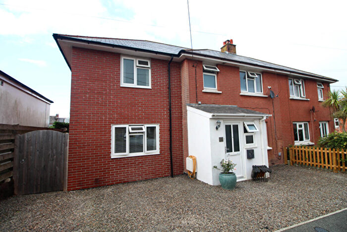 4 Bedroom Semi-Detached House For Sale In Netherton Road, Padstow, Cornwall, PL28