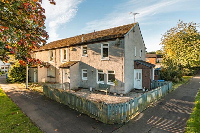 1 Bedroom End Of Terrace House For Sale In Maryfield Park, Livingston, EH53