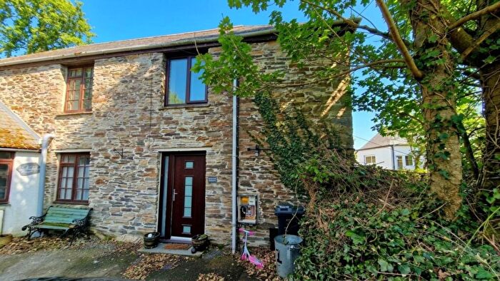 3 Bedroom End Of Terrace House For Sale In St. Pirans, Trethevy, PL34