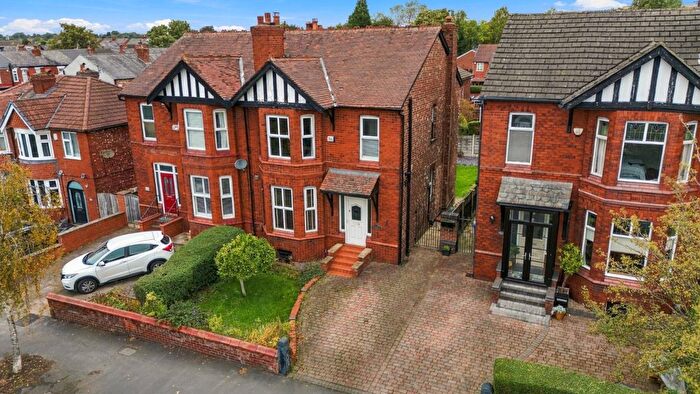 3 Bedroom Semi-Detached House For Sale In Edgeley Road, Edgeley, Stockport, SK3