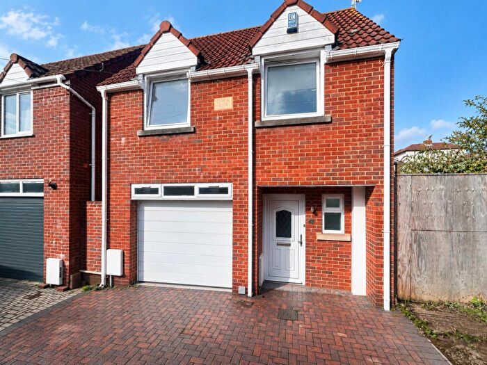 3 Bedroom Detached House For Sale In Coach House Lane, St. George, Bristol, BS5