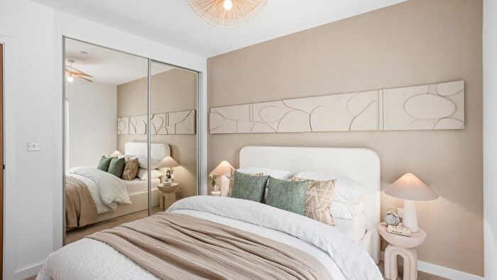 1 Bedroom Flat For Sale In Flagstaff Road, Reading, RG2