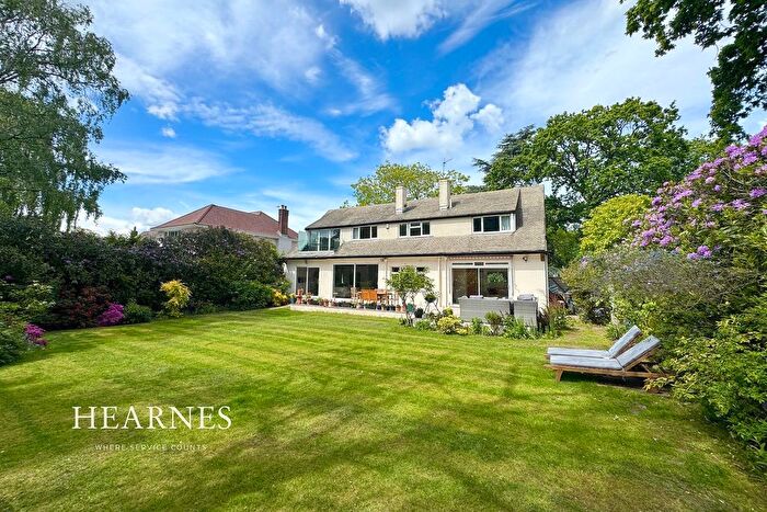 5 Bedroom Detached House For Sale In Alyth Road, Talbot Woods, Bournemouth, BH3