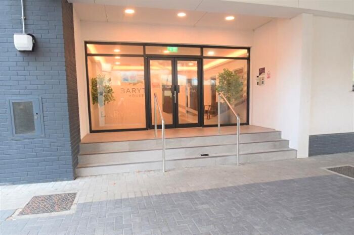 1 Bedroom Flat To Rent In Victoria Avenue, Southend On Sea, Essex, SS2