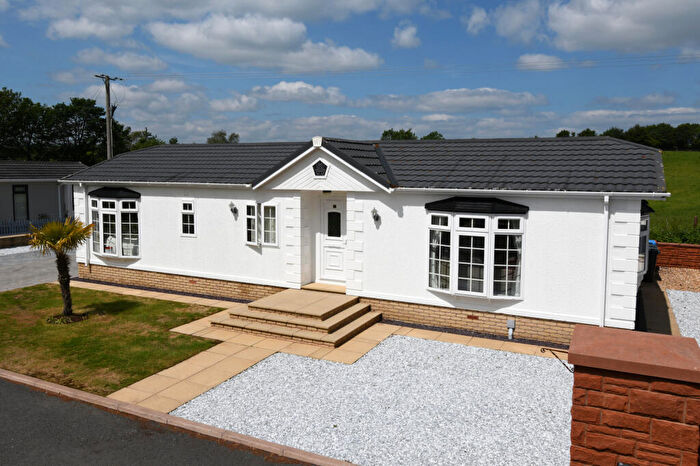2 Bedroom Park Home For Sale In Lockerbie, Dumfriesshire, Scotland, DG11