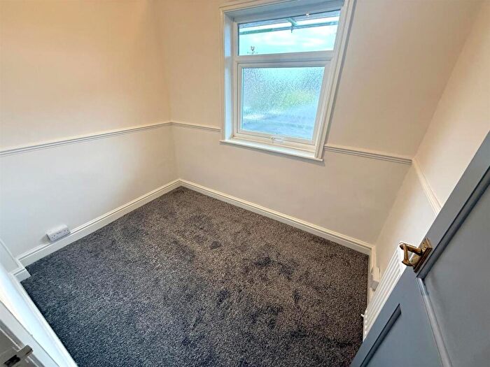2 Bedroom Flat To Rent In High Street, Ibstock, LE67