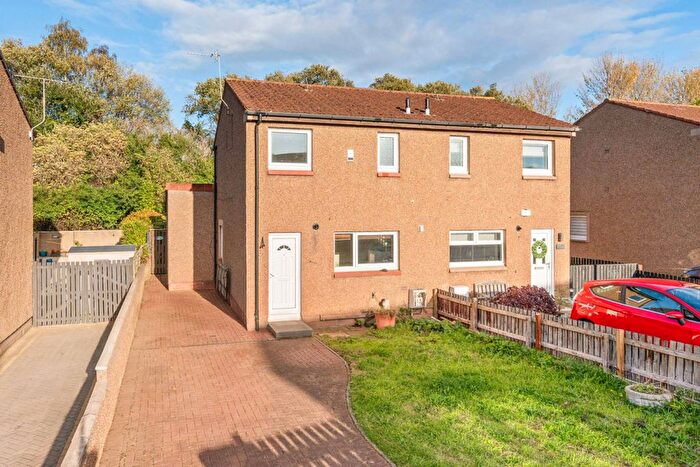 3 Bedroom Semi-Detached House For Sale In Whitecraig Avenue, Whitecraig, Musselburgh, EH21