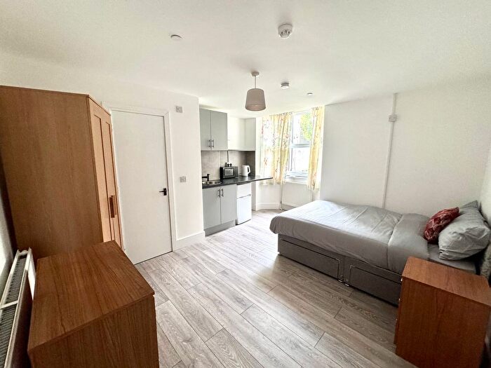 Studio To Rent In Slaney Road, Walsall, WS2