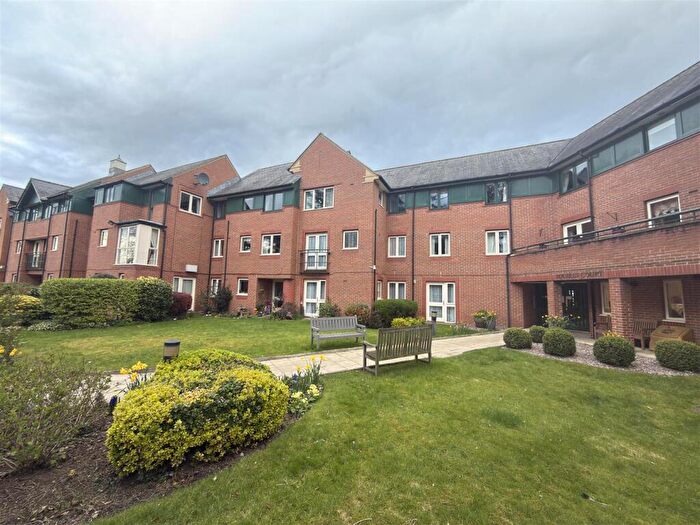 1 Bedroom Apartment For Sale In Squires Court, Woodland Road, Darlington, DL3