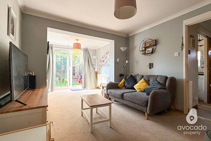 2 Bedroom Terraced House For Sale In Braemore Close, Thatcham, RG19